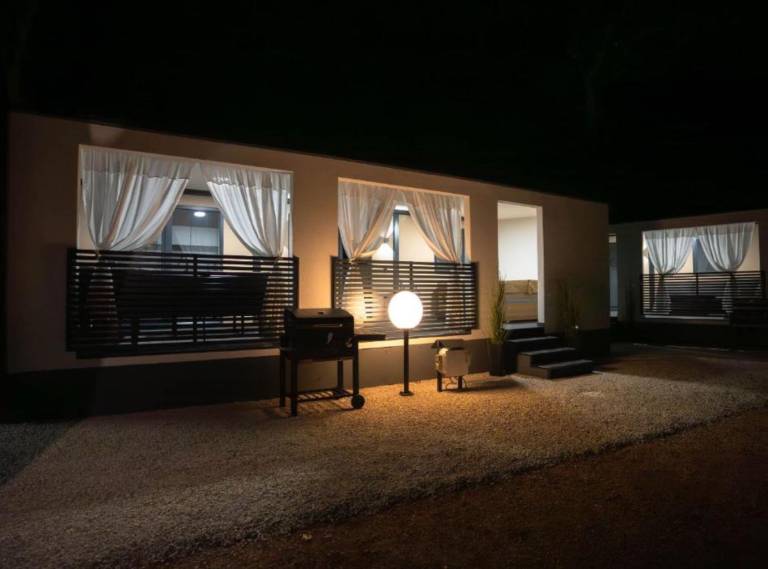 Lux Mobile Homes Vodice - Two bedroom home with private hot tub (Maris) — photo 5
