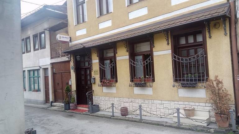 Ada Hotel — photo 2