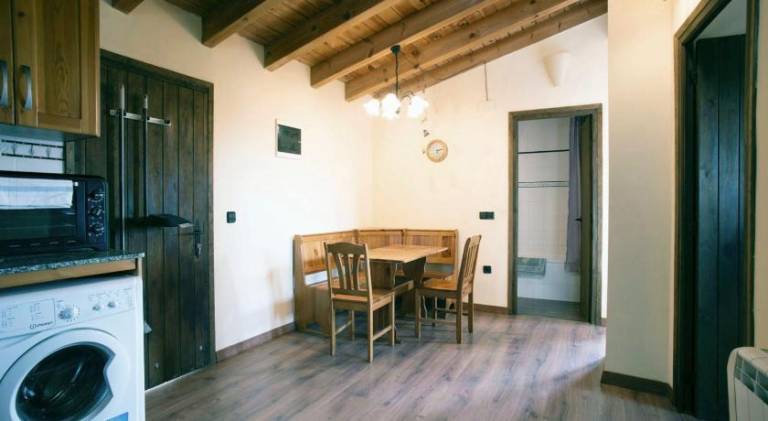 Holiday apartment with 1 room for 5 persons in Huesca