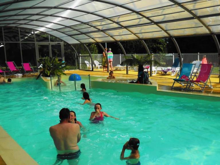 Child-friendly charming mobile home with heated pool & terrace | Dogs allowed — photo 2