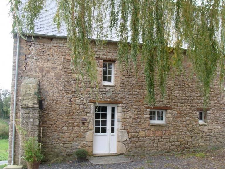 Gite with grill, garden & terrace — photo 4