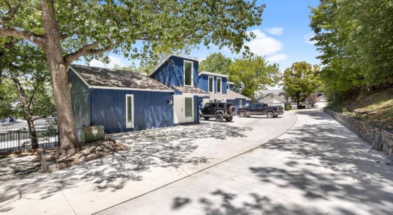 Vacation home with 2 rooms for 7 persons in Lake Ozark, MO