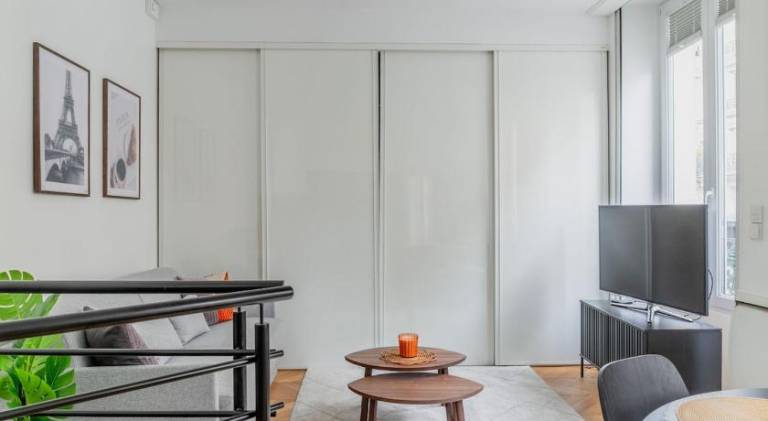 Apartment with 1 room for 4 persons in Vanves