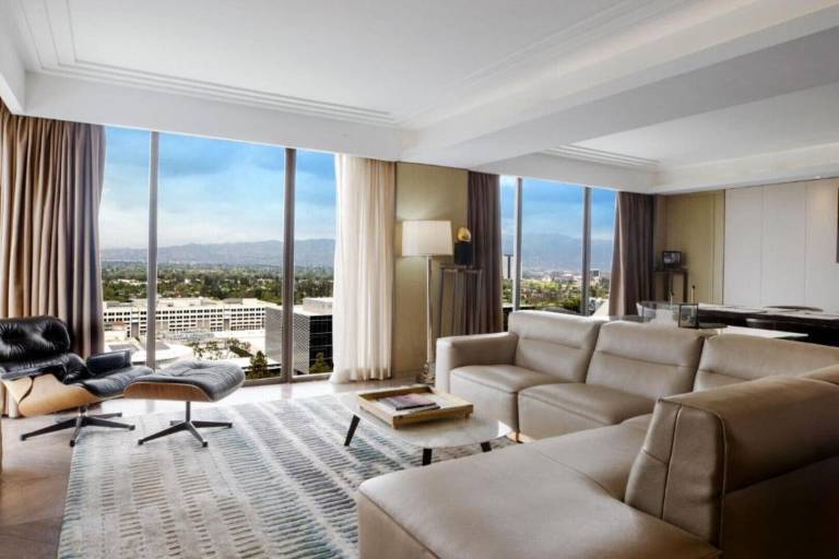 House Hollywood