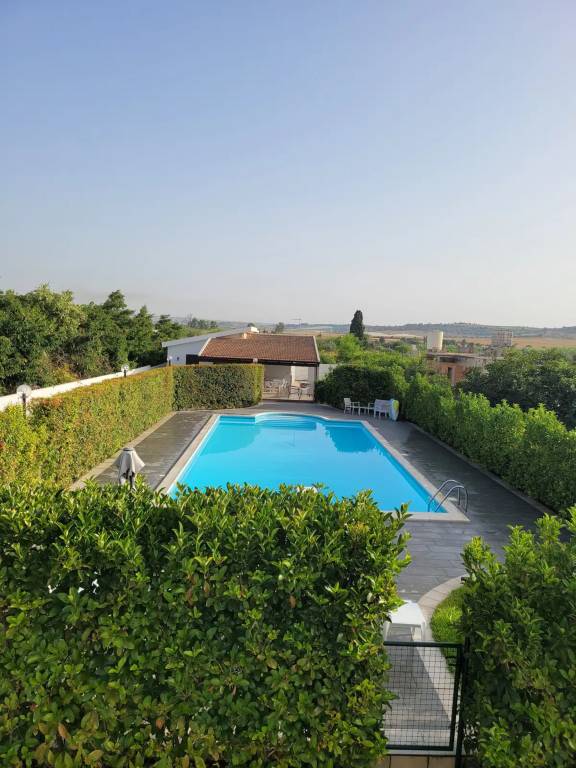 Villa 'Giacomo' with Private Pool, Wi-Fi and Air Conditioning — photo 2