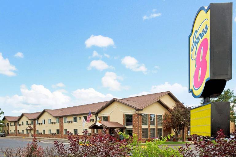 Super 8 By Wyndham Longmont/Twin Peaks in Longmont, CO