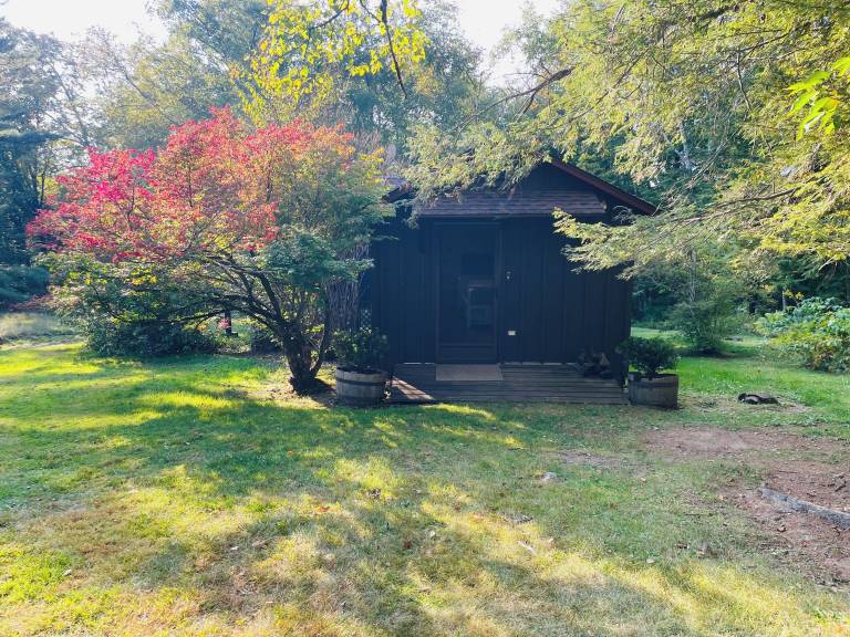 Cabin  West Stockbridge