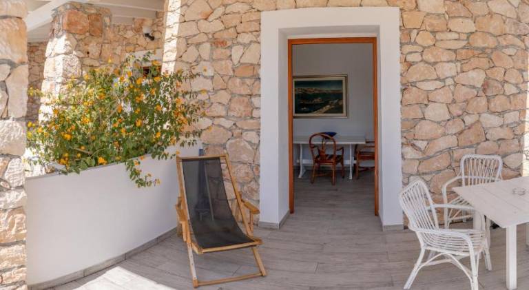 Apartment with patio & yard | Close to the beach | Dogs allowed — photo 4