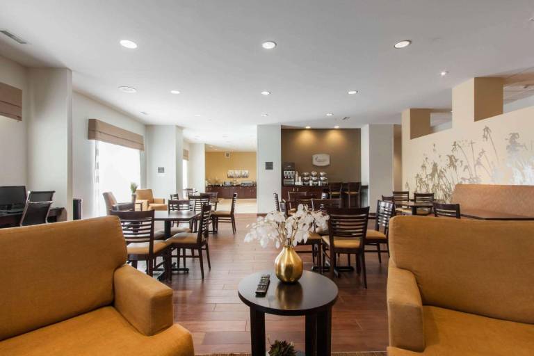 Sleep Inn & Suites Fargo Medical Center — photo 5