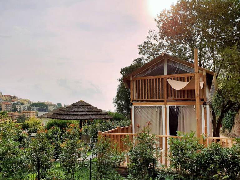 Unusual rental with pool & patio — photo 4
