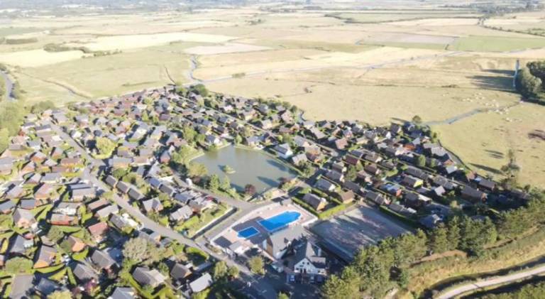 Chalet with pool in Cabourg