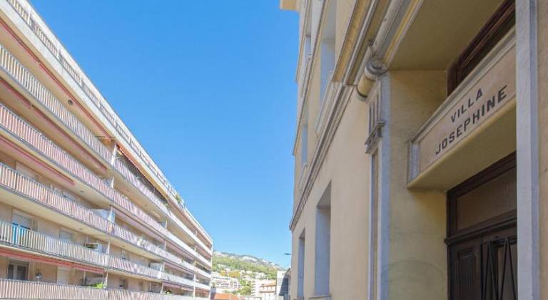 Rental apartment with 2 rooms for 5 persons — photo 2