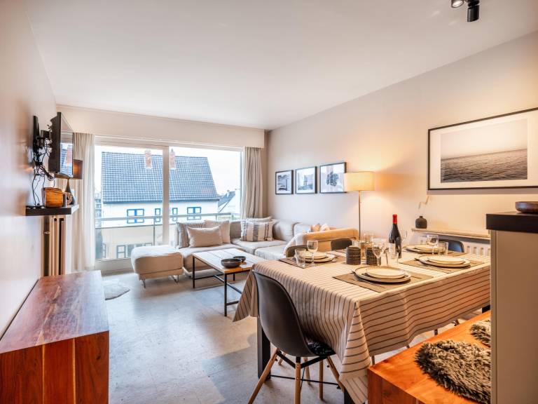 Rental apartment with 2 rooms for 5 persons in De Panne