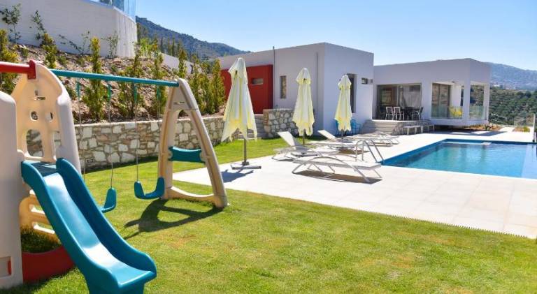 Sea View Villas in Malevizi