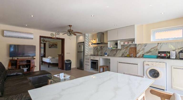 Vacation home with private pool, terrace & BBQ | Good for workation — photo 2