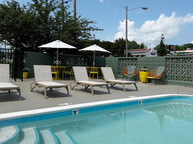 Colony House Motor Lodge Roanoke — photo 2