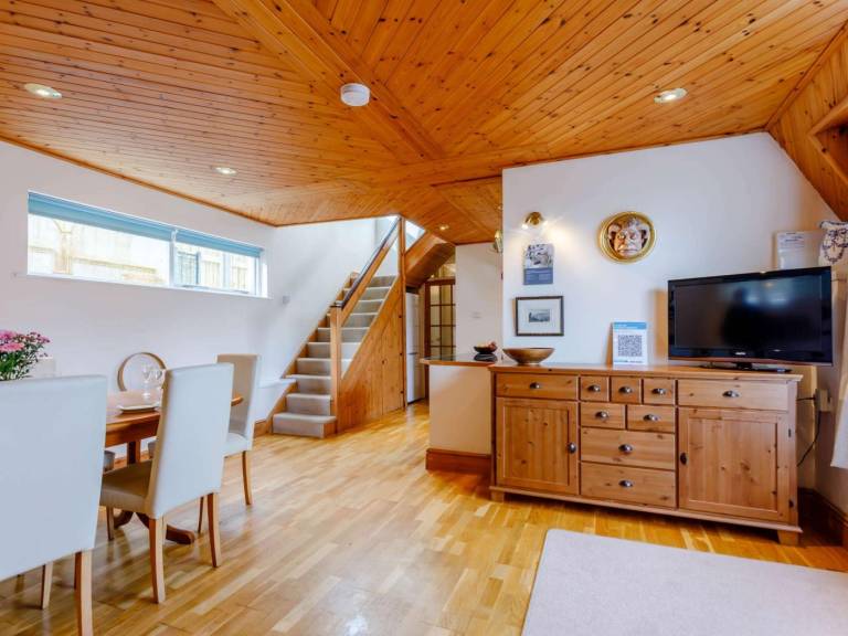 Fully equipped pleasant cottage | Water view | Dogs allowed — photo 2
