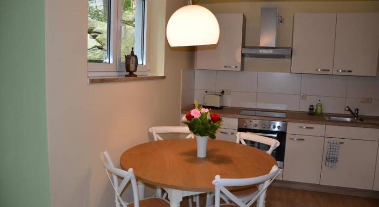 Apartment with 1 room for 4 persons — photo 3