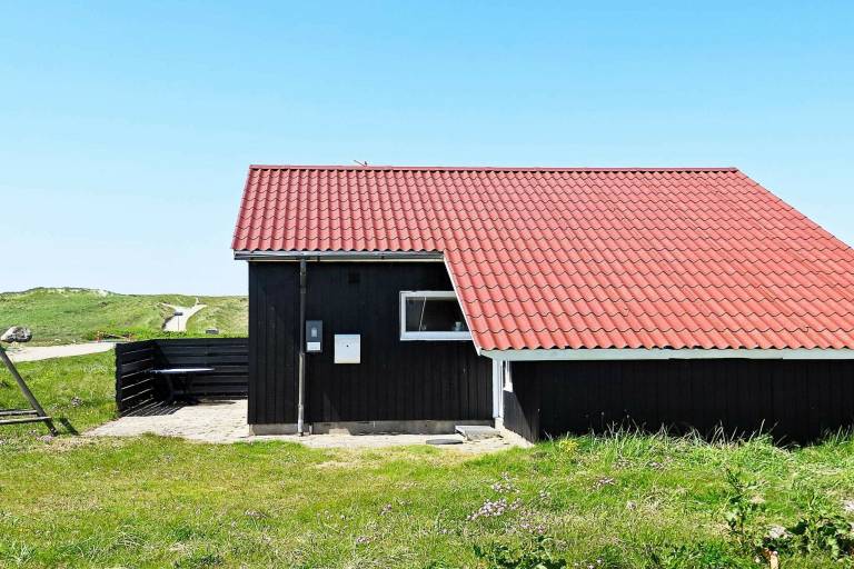 Vacation home with terrace, sauna & BBQ — photo 2