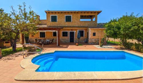 House  Sa Coma