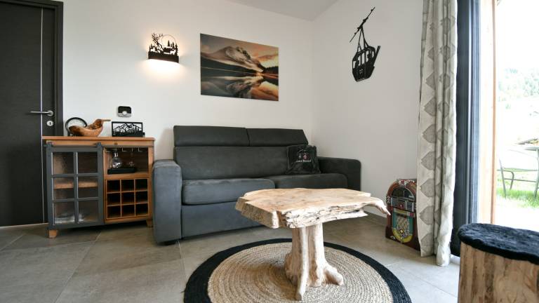 Holiday apartment with barbeque, patio & garden | Mountain view — photo 2