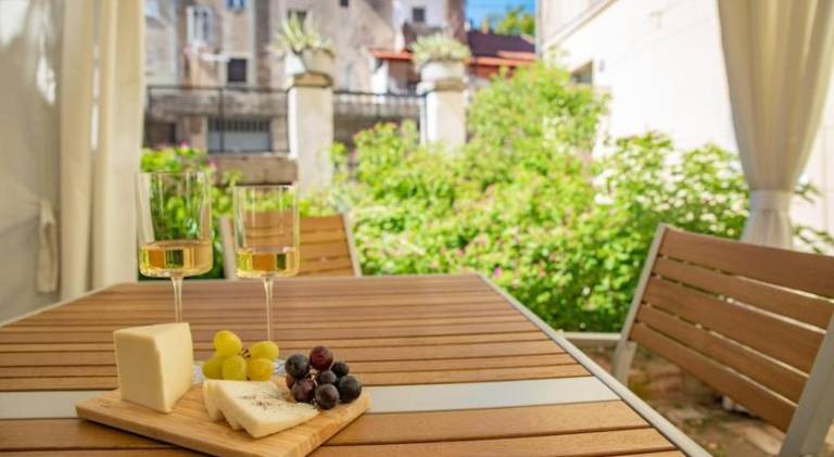 Holiday apartment | Next to Diocletian's Palace — photo 3