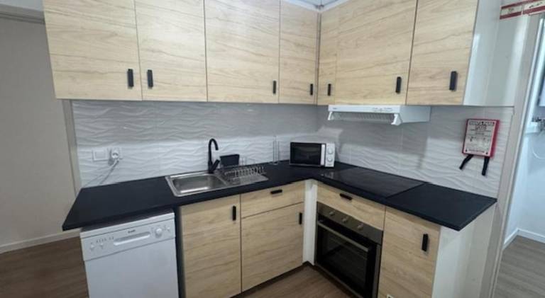 Holiday apartment with 2 rooms for 6 persons — photo 3