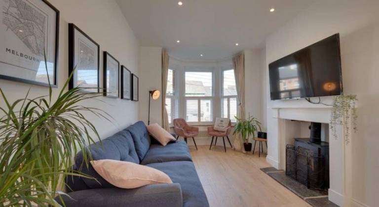 Modern & homely 2-bed - close to BEACH in Bideford