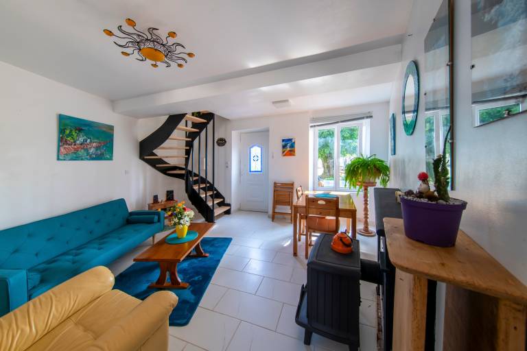 Children-friendly house with patio, garden & barbeque | Pets allowed — photo 2