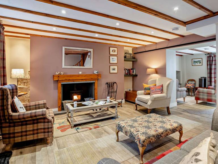 Cabin Ystradgynlais