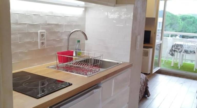 Holiday apartment with 1 room for 4 persons — photo 5