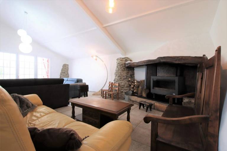 Gite with terrace & yard | Pets allowed — photo 4