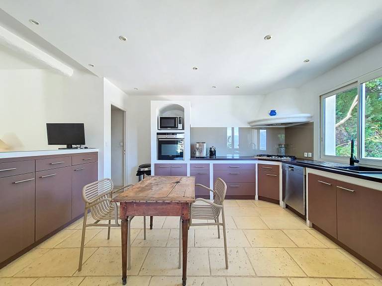 Villa with terrace and heated pool near Nice — photo 3