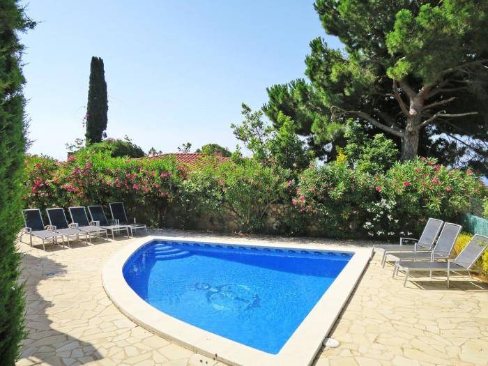 Villa with private pool, terrace & barbecue | Sea view — photo 5