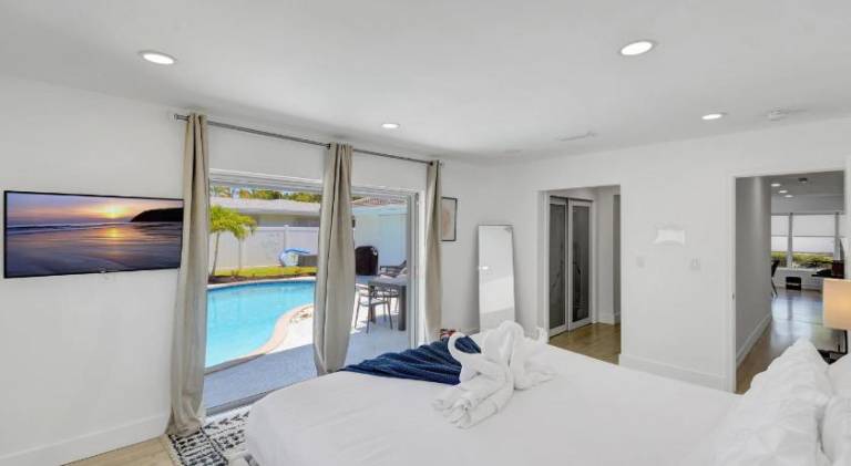 House with pool | Suitable for remote work — photo 2
