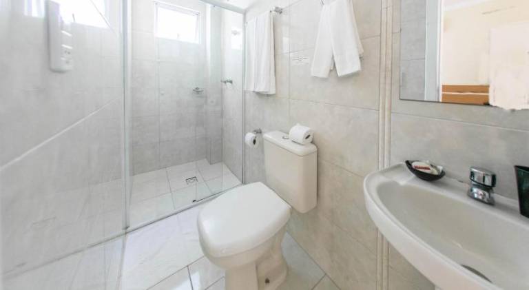 Bombinhas Praia Apart Hotel - Unidade rua Corrupiao — photo 2