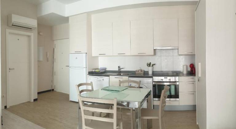 Holiday apartment with pool — photo 4