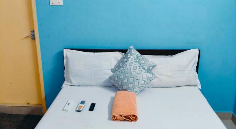 Bed and breakfast  Kilkattalai Lake