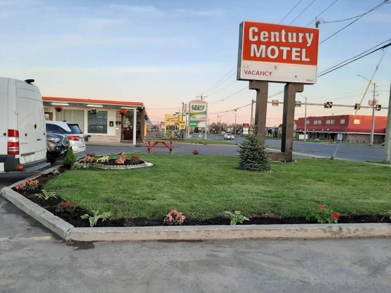 Motel  Cornwall