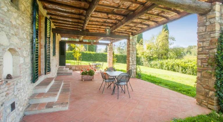 Vacation home with barbecue, garden & terrace — photo 4