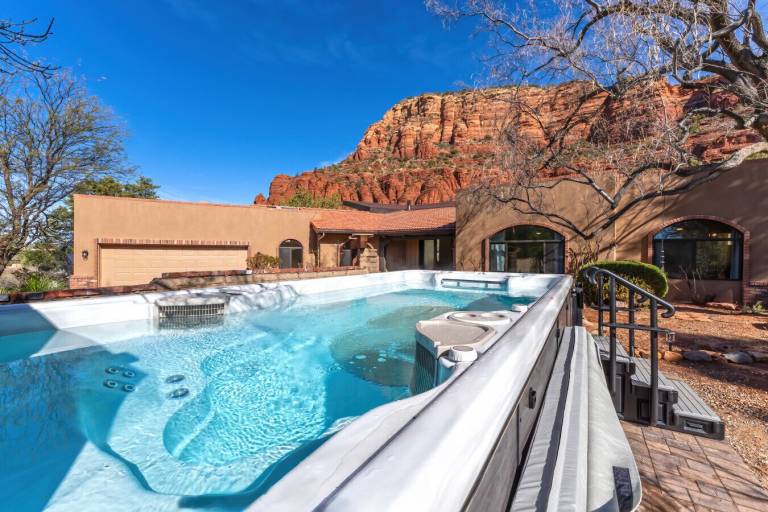 House Village of Oak Creek