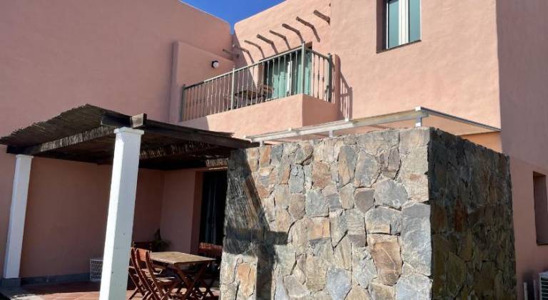 Villa with pool | Pet-friendly — photo 3