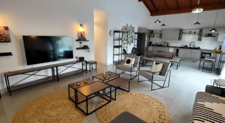 160 m&sup2; Ferienhaus