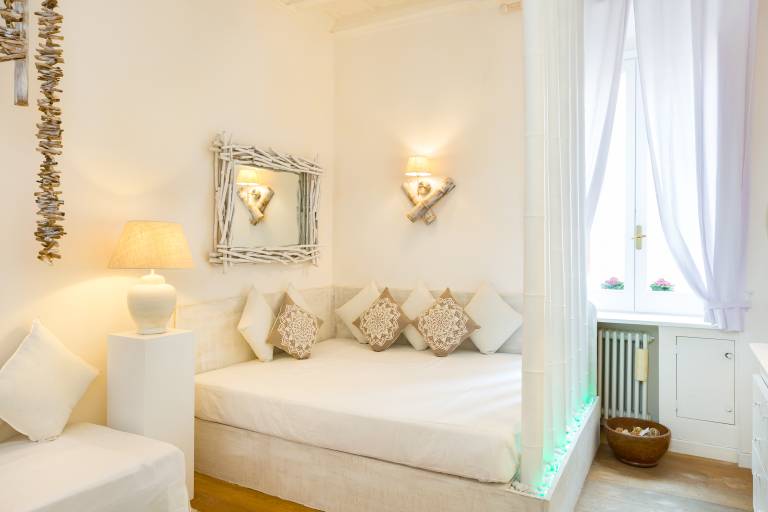 Rental apartment | Near Colosseum | City view — photo 3