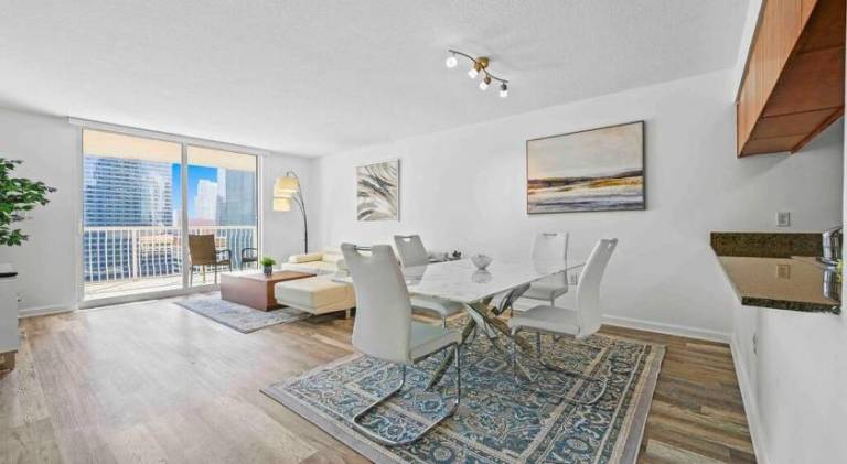 Amazing 1 Bed 1 Bath • Brickell • City & Bay View in Miami, FL