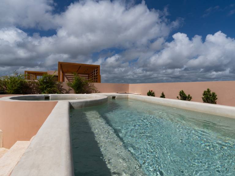 Unique Penthouse Nestled in Nature Aflora