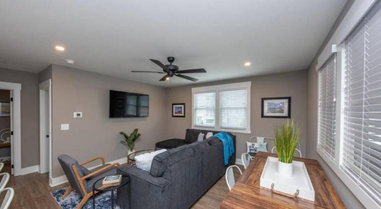 Brand New 2 bedroom close to OC Beach & Downtown — photo 2