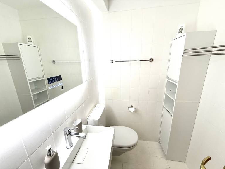 Pleasant apartment with BBQ, sauna & heated pool | Mountain view | Ski nearby | Pets allowed — photo 4