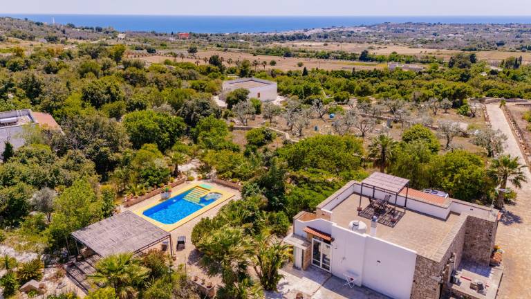 Children-friendly villa with terrace, BBQ & yard | Panoramic view | Pets are welcome — photo 3
