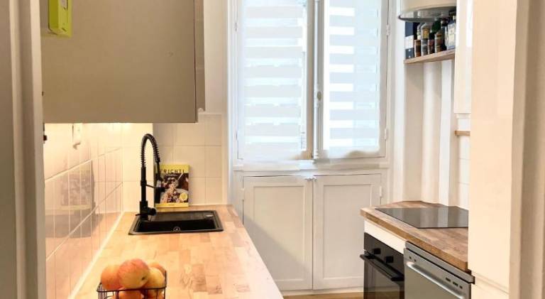 Apartment with terrace | Next to Arc de Triomphe | Suitable for remote work | Pets allowed — photo 4